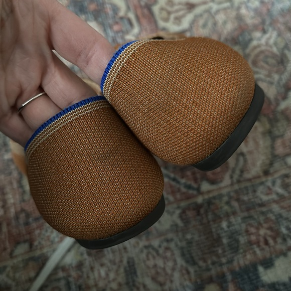 Rothys point 7.5W in fawn - Picture 5 of 6